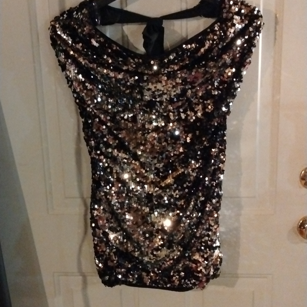 Mini sequence cocktail dress
